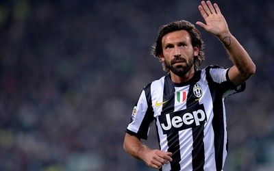 小鸟体育动态-罗马尼亚队让球迷疯狂